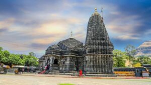 How to Reach Trimbakeshwar Temple